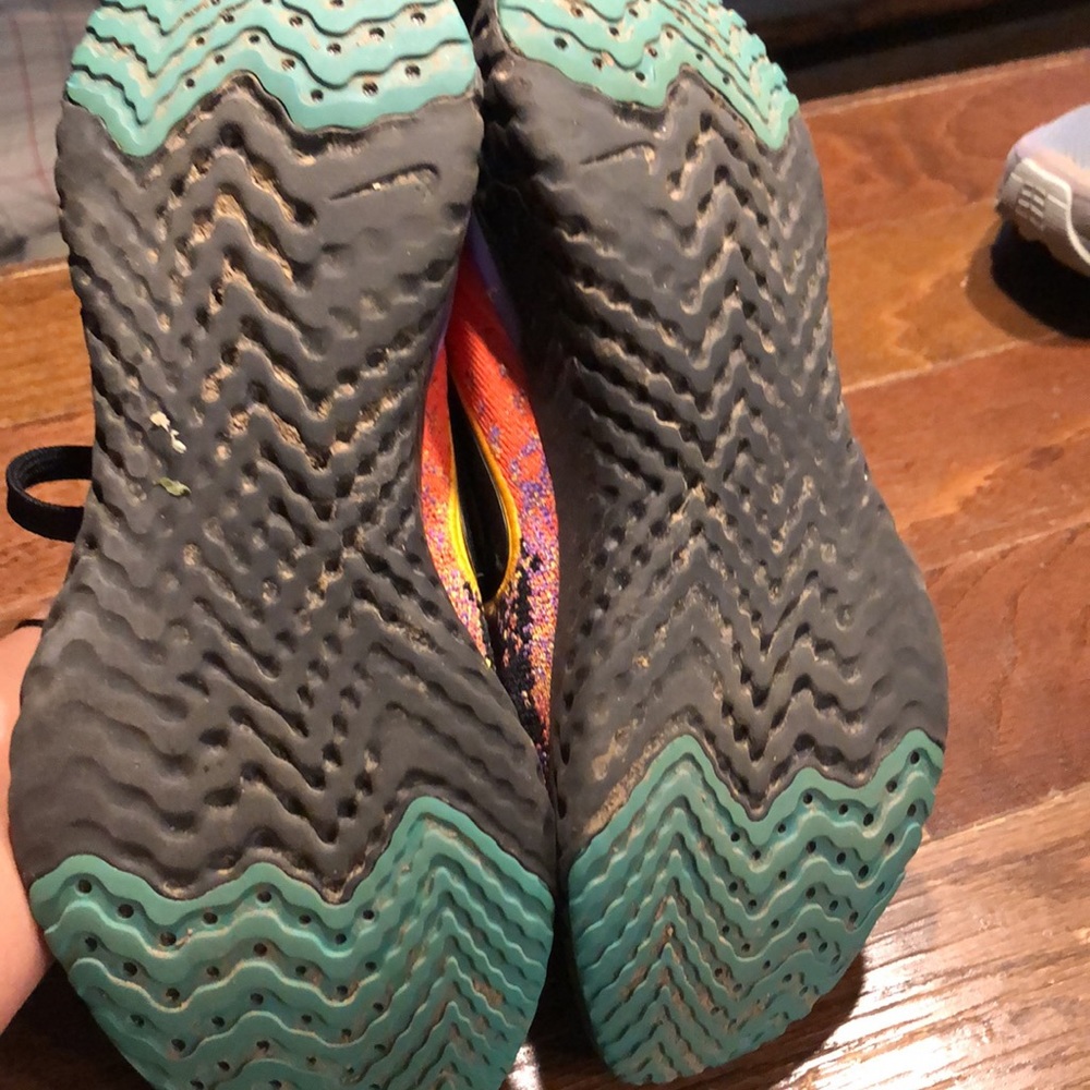 Nike Epic React Size 8 - image 5